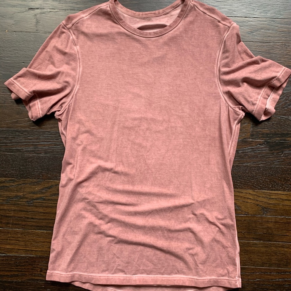 Perfect condition lululemon 5 Year Basic Tee